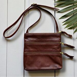 SVEN Berkeley USA Genuine Leather Crossbody Bag – Brown